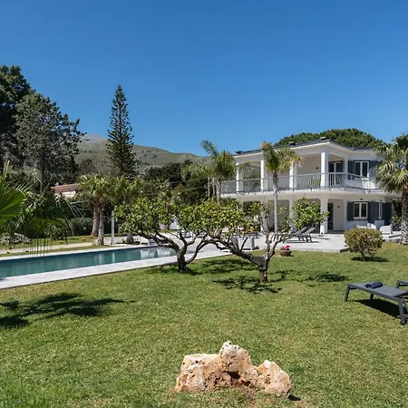 Vicina Al Mare Con Piscina Privata Scopello *
